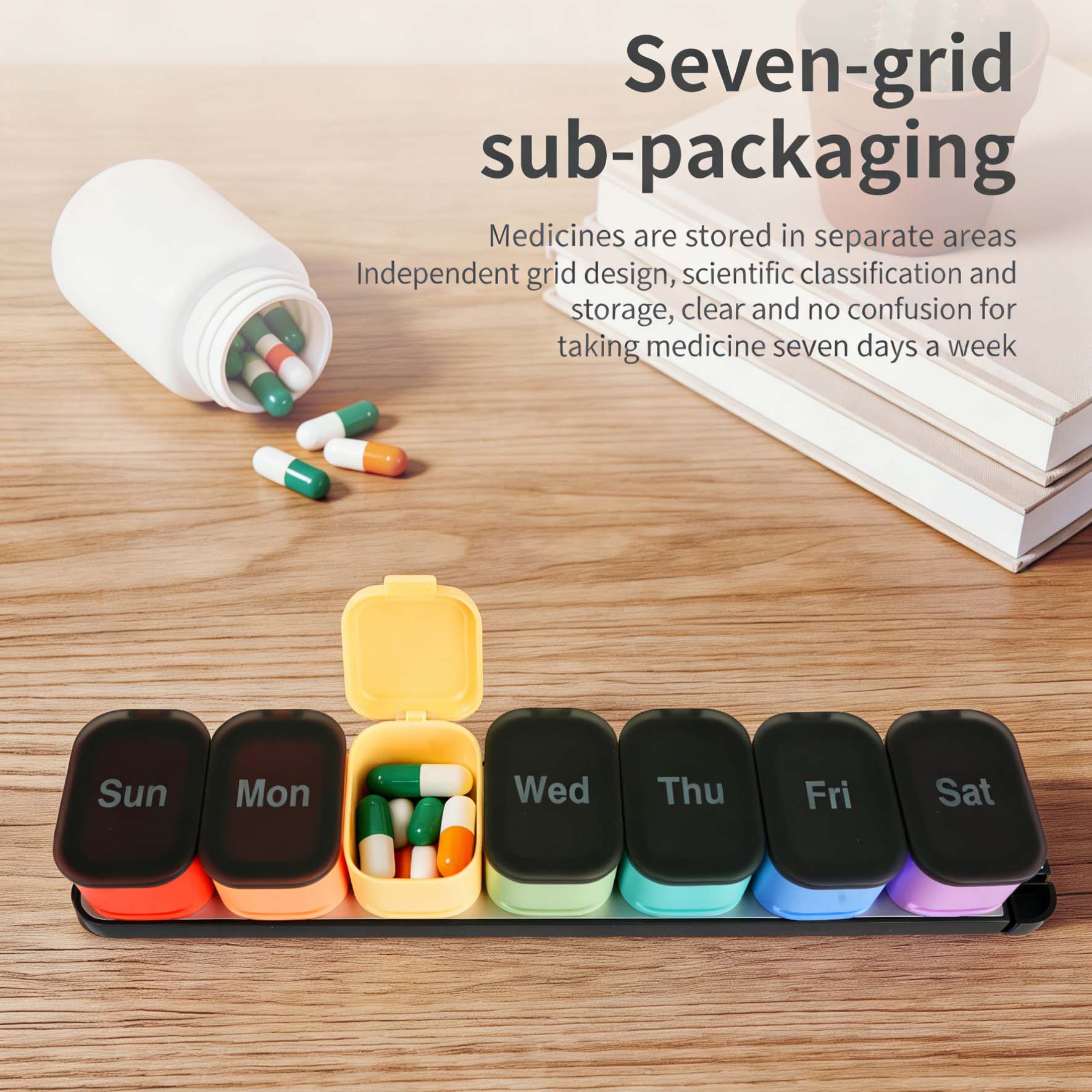 Wholesale Customizable Portable 7-Day Plastic Pill Organizer BPA-Free Cute ABS Plastic Travel Pill Case